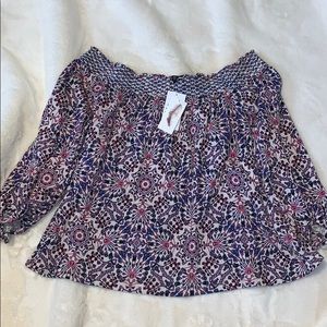 Jessica Simpson off shoulder printed  blouse